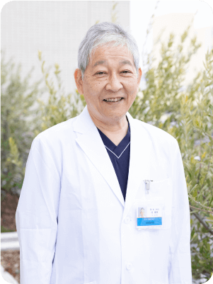 辻義彦院長の写真